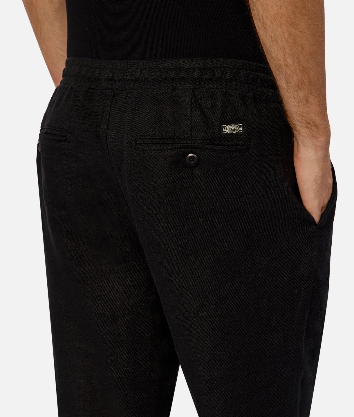 The New Capri Linen Pant - YD Black - Image 6