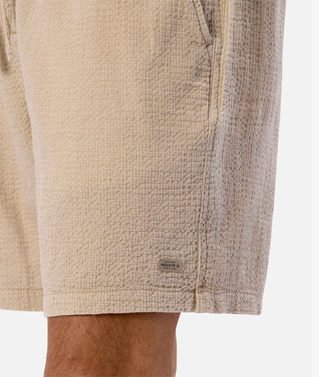 The Canyon Drawcord Short - Image 8