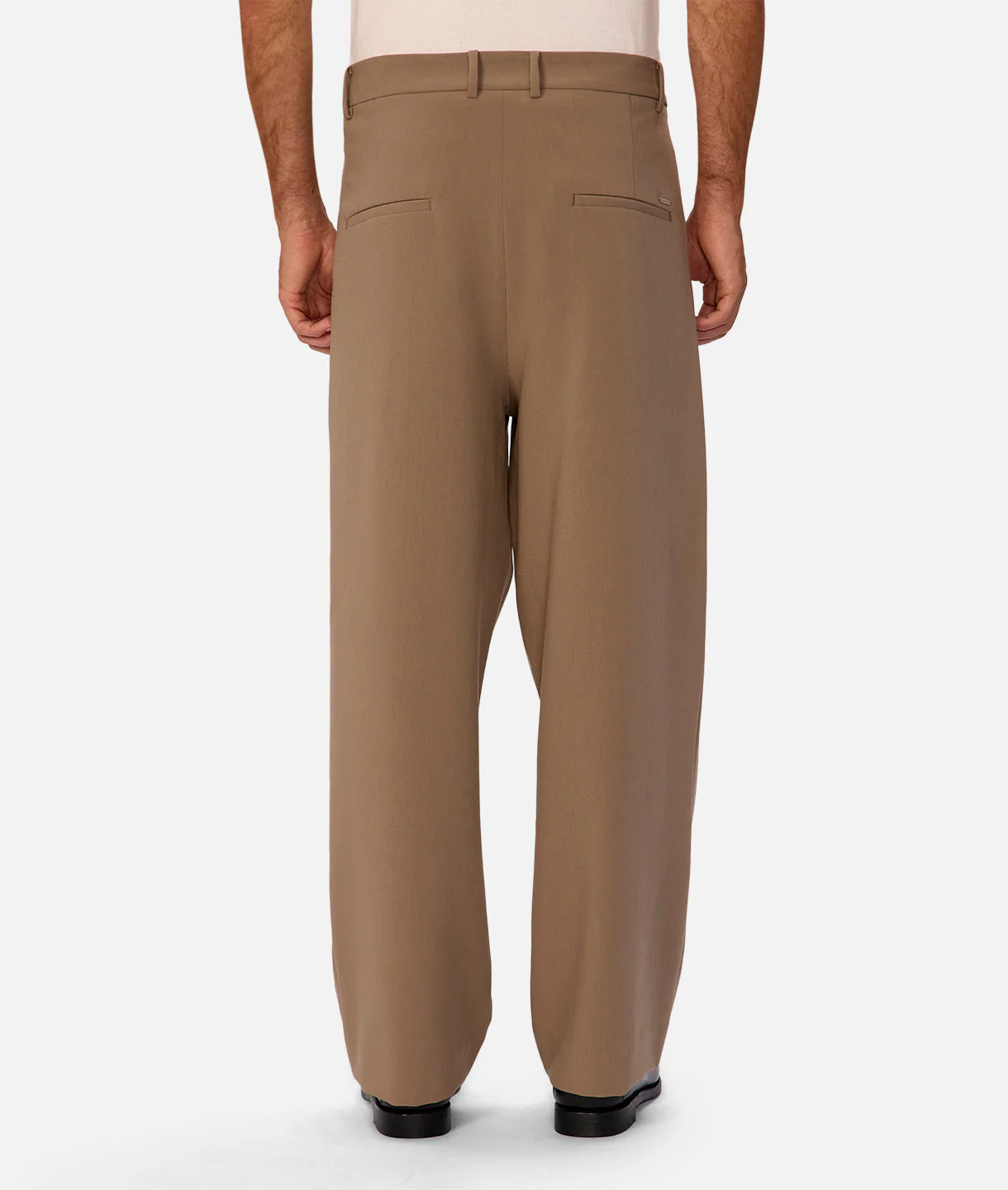 The Lusso Pant - Sandrift - Image 4