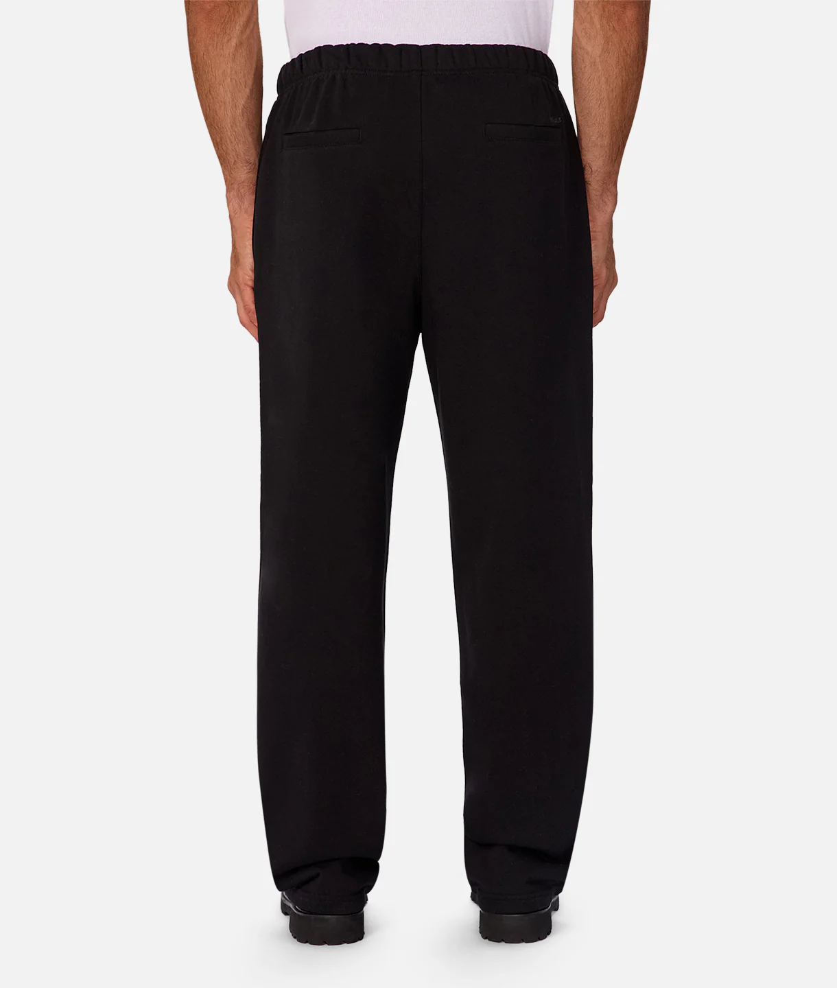 The Astoria Knitted Sweatpant - Black - Image 4
