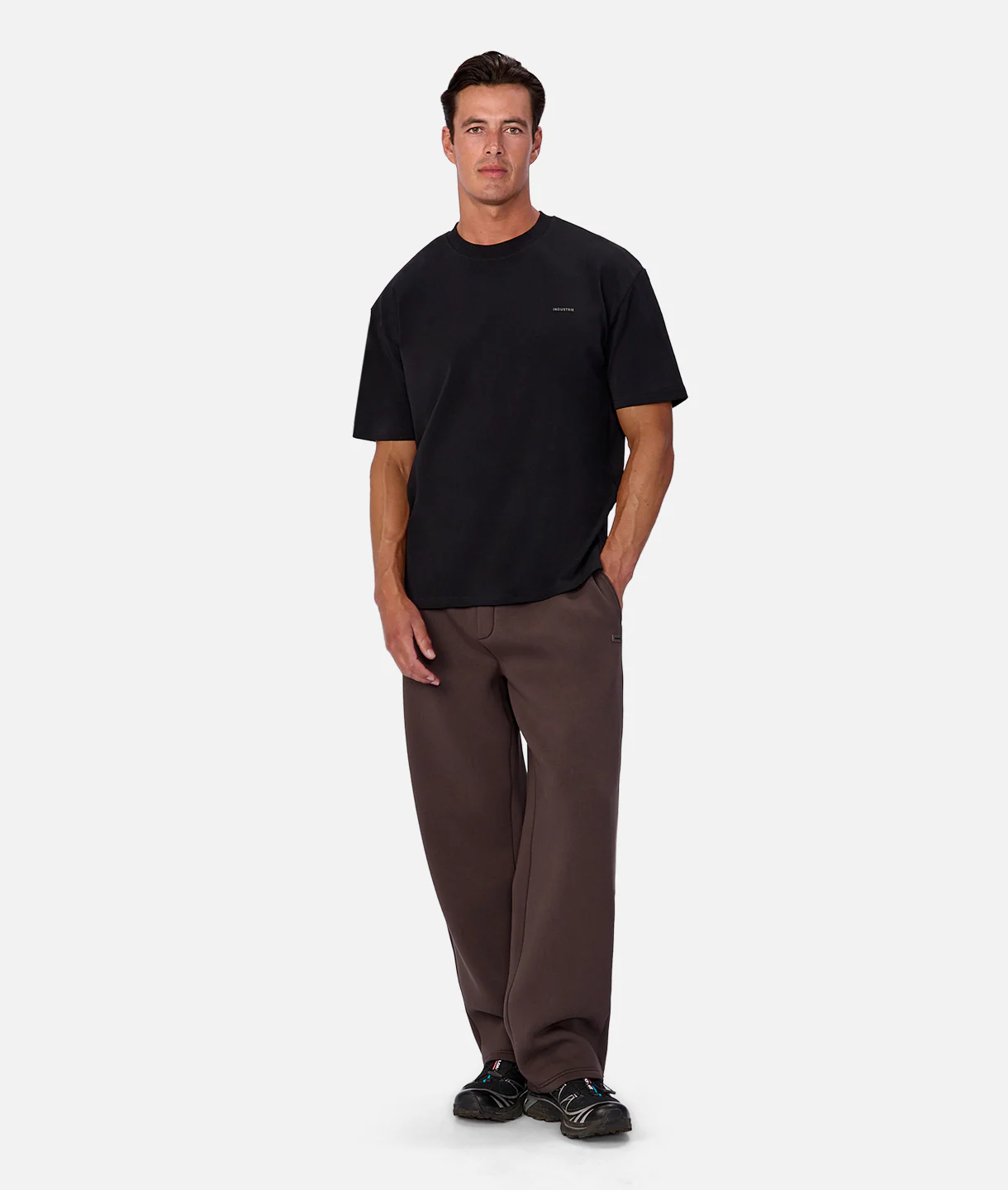 The Newport T-Shirt - Black - Image 2