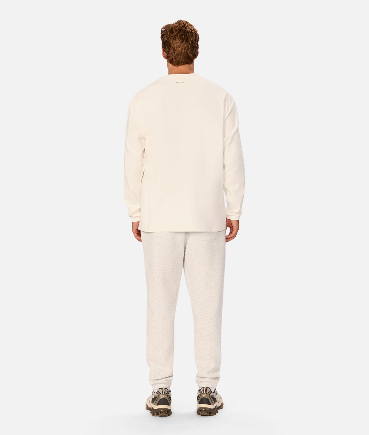 The Newport Long Sleeve T-Shirt - Chalk - Image 4