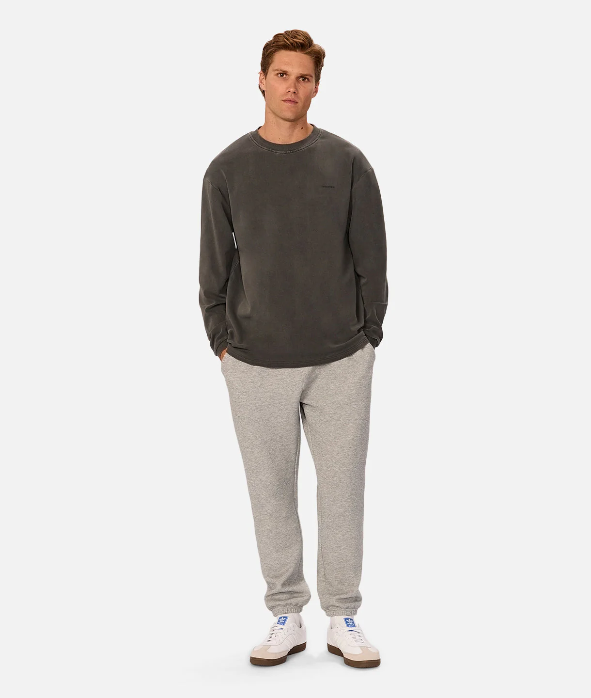 The Newport Long Sleeve T-Shirt - Onyx - Image 3