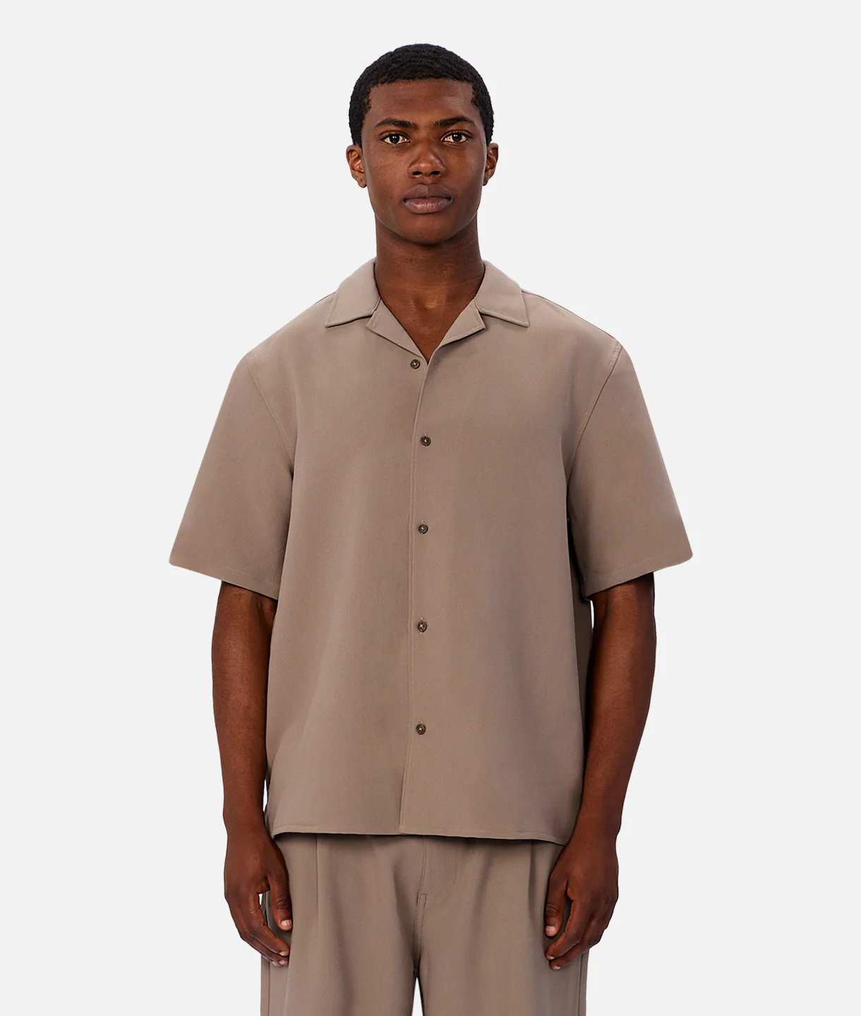 The Lightweight Lusso Short Sleeve Shirt - Taupe