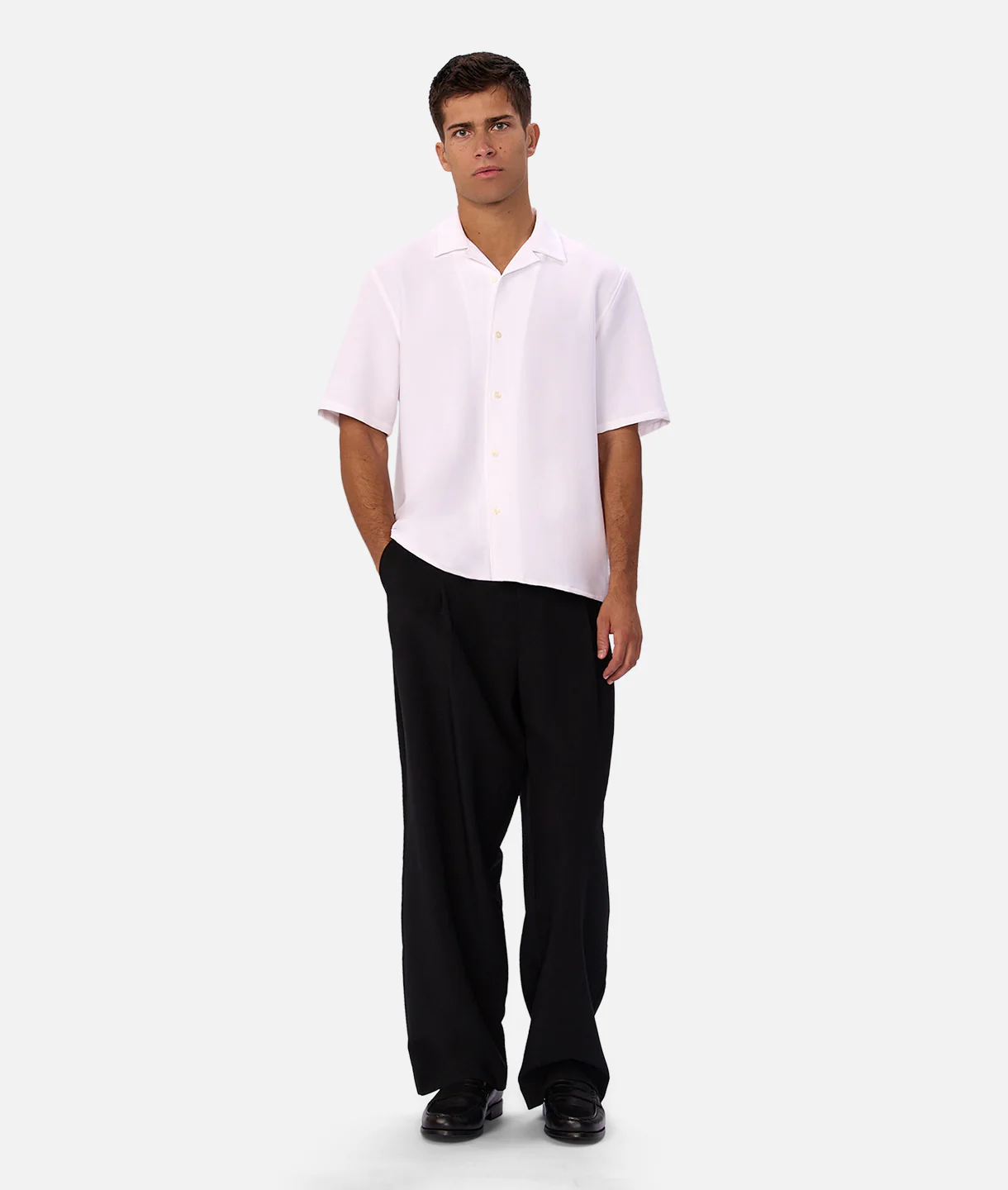 The Lightweight Lusso Short Sleeve Shirt - Winter White - Image 9