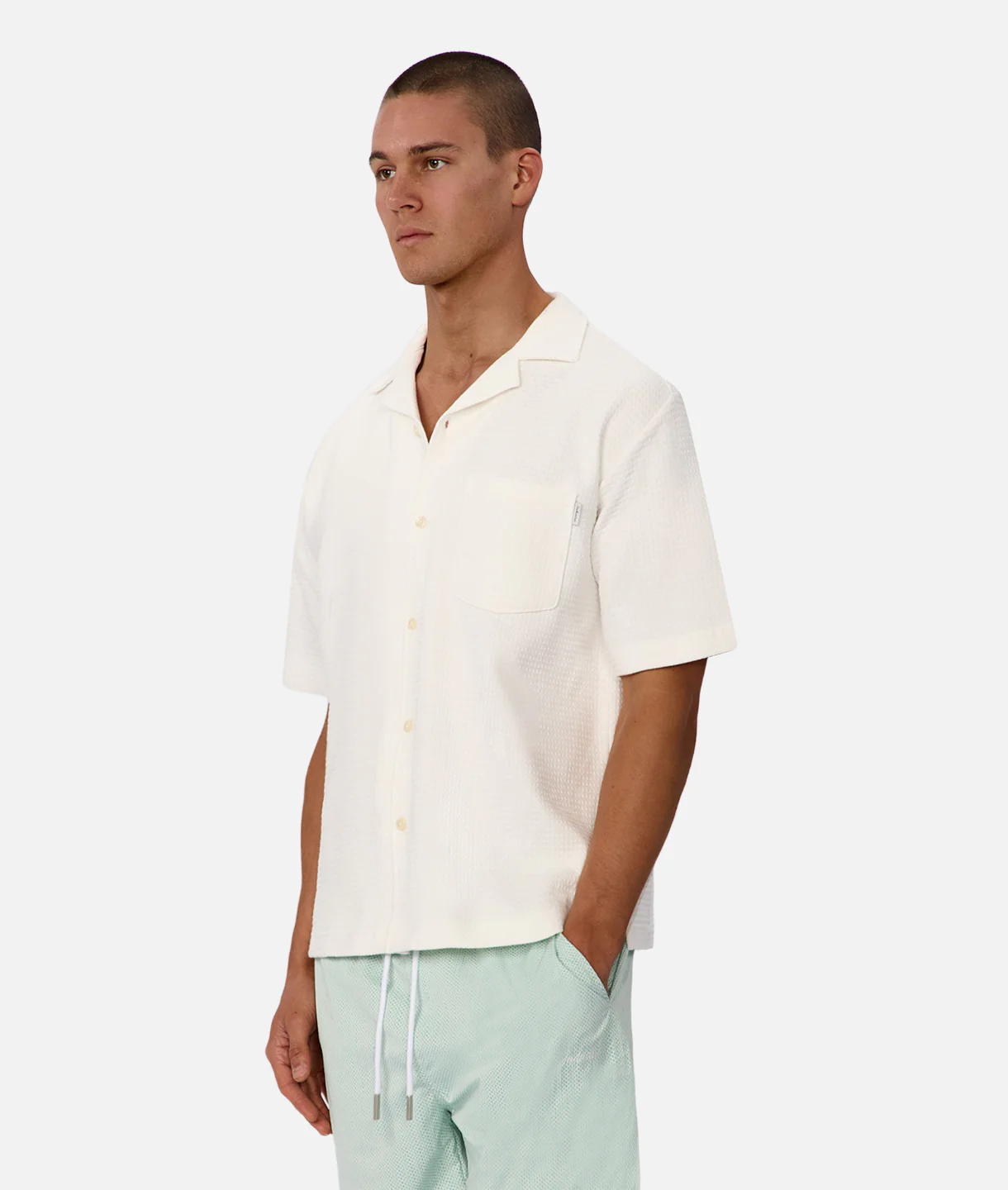 The Knitted Malibu Short Sleeve Shirt - Winter White - Image 3