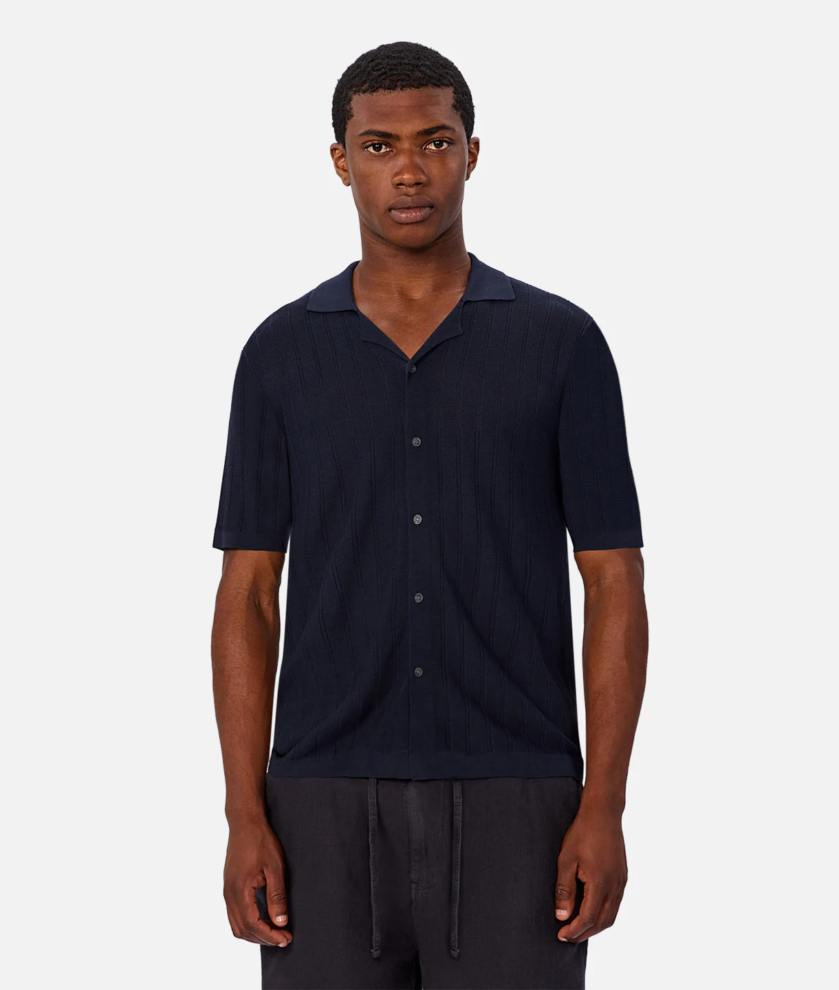 The St Pierre Short Sleeve Shirt - New Navy