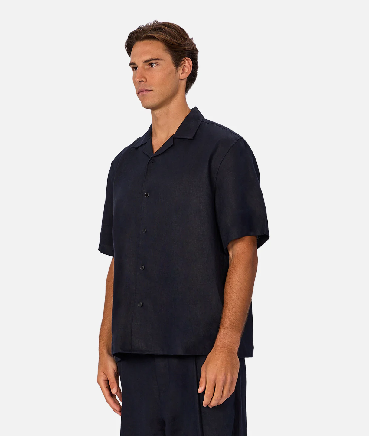 The Lusso Linen Short Sleeve Shirt - Ink - Image 3