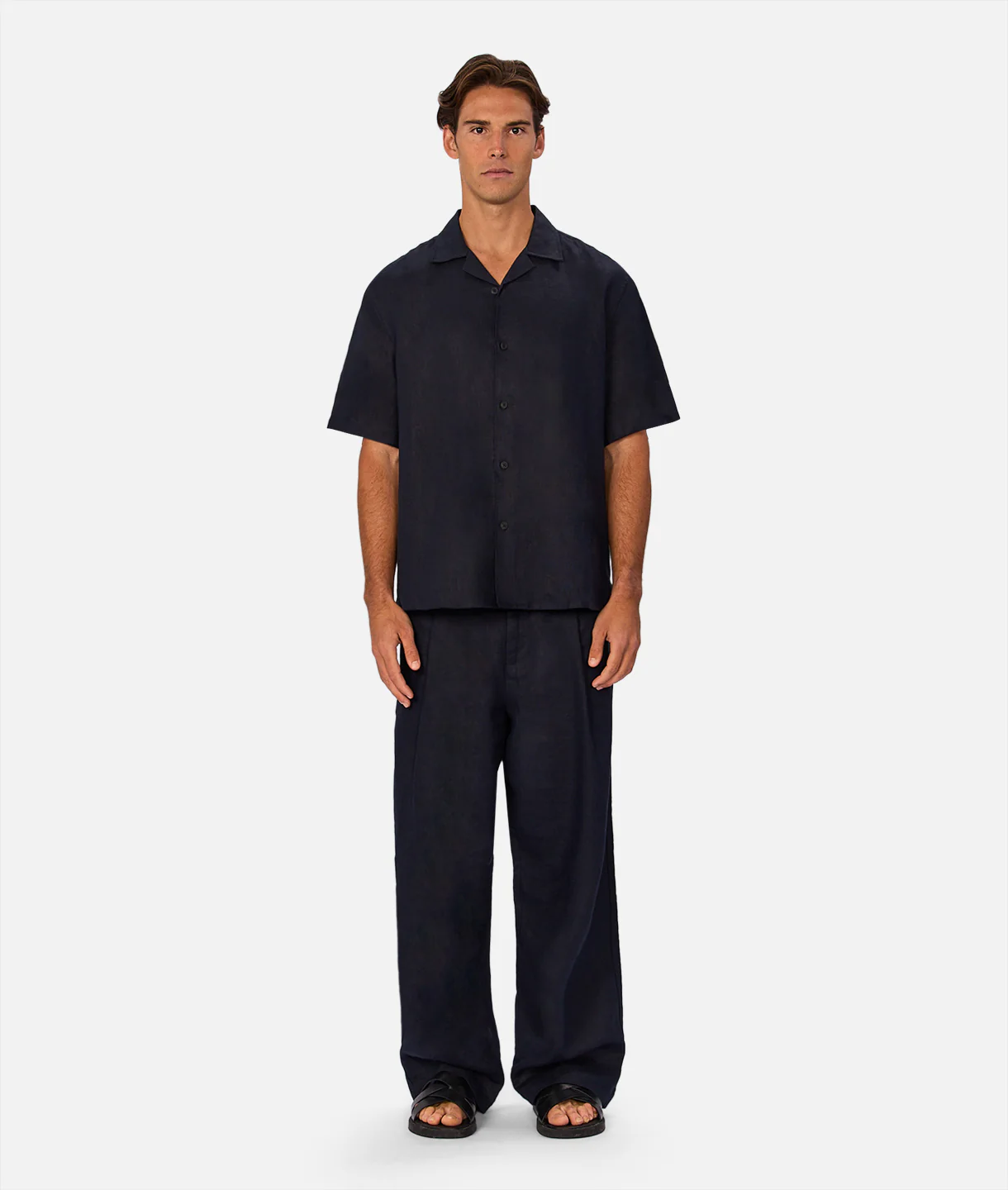 The Lusso Linen Short Sleeve Shirt - Ink - Image 5