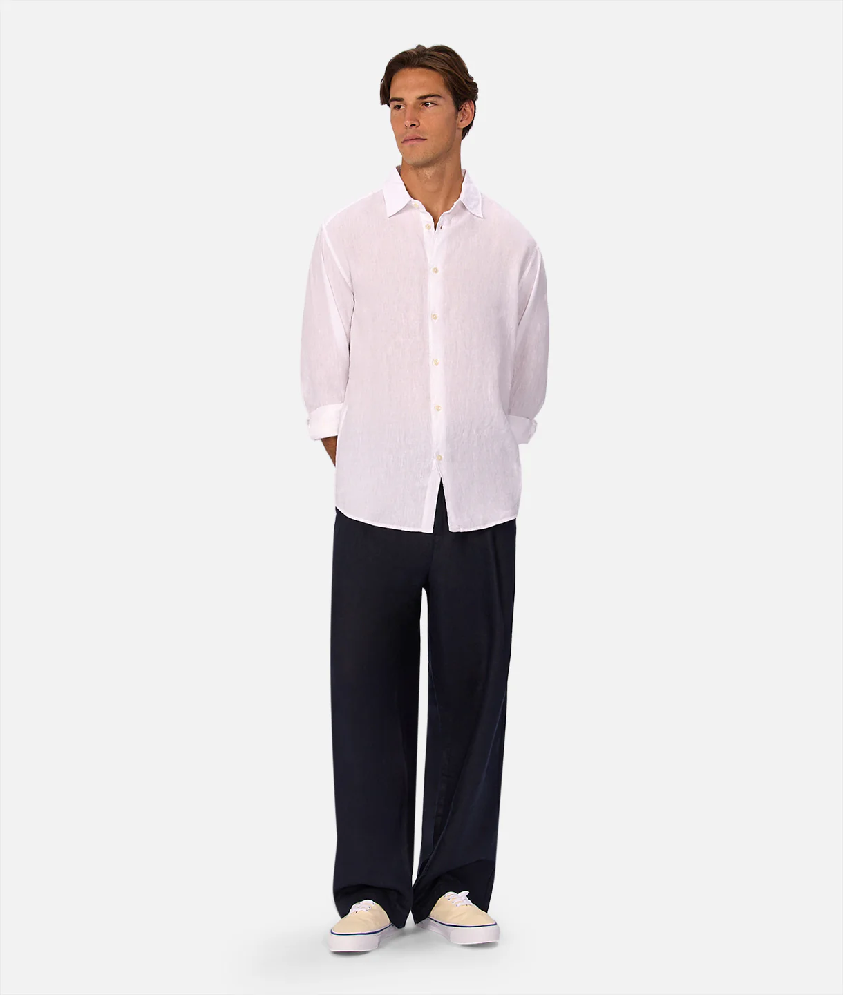The St Martins Long Sleeve Linen Shirt - Winter White - Image 9