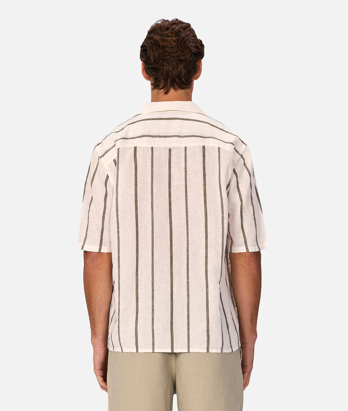 The Mulholland Short Sleeve Shirt - Off White / Olive - Image 4