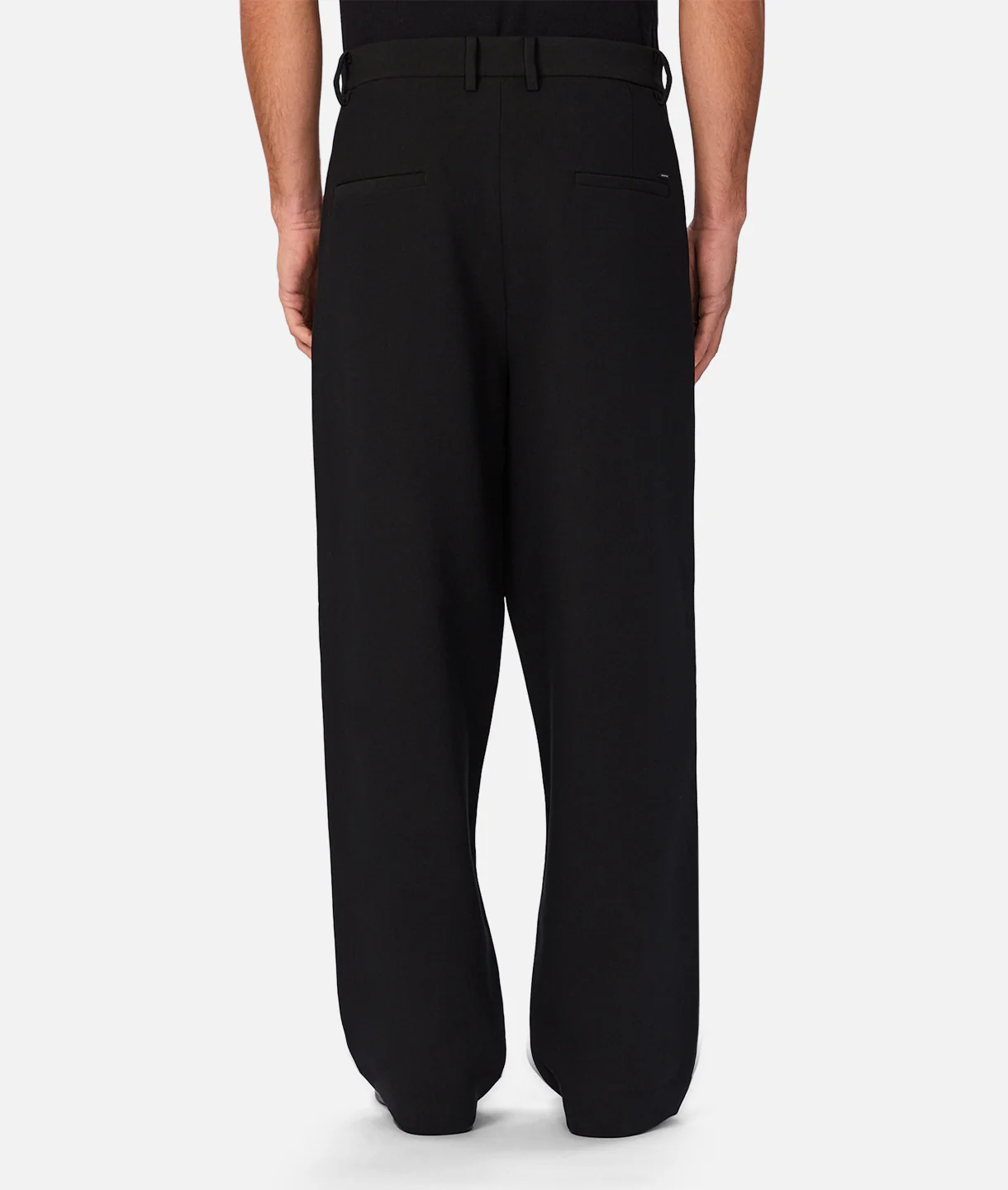 The Lightweight Lusso Pant - Black - Image 4