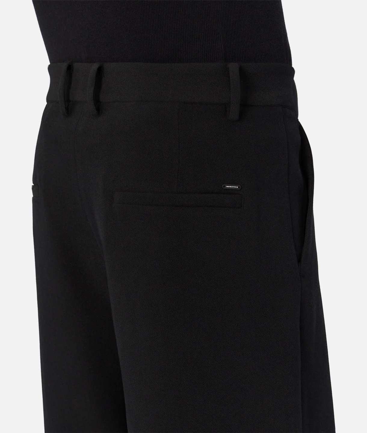 The Lightweight Lusso Pant - Black - Image 7