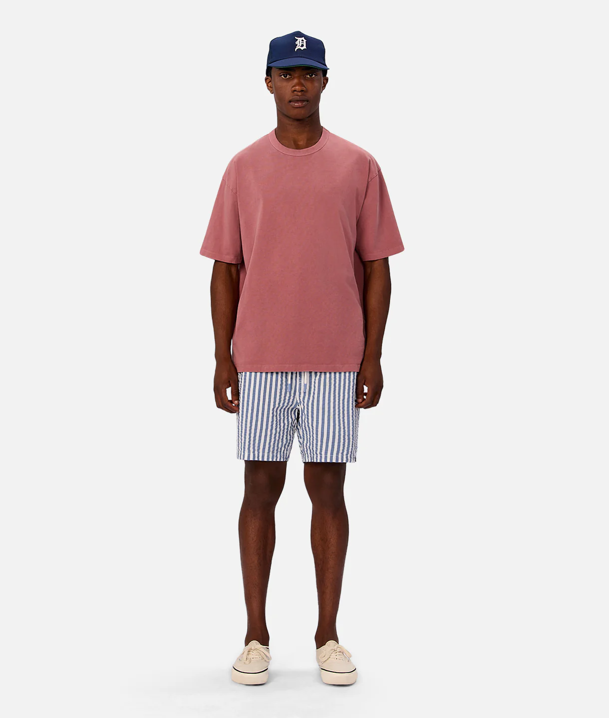 The Del Sur T-Shirt - Raspberry - Image 7