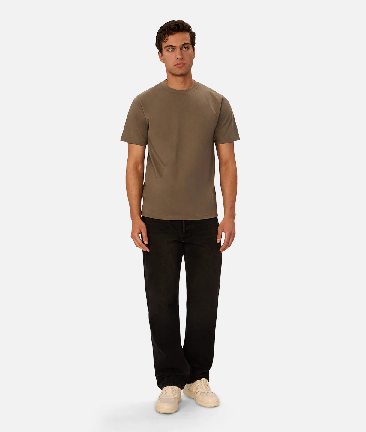 The Classic Crew T-Shirt - Leaf - Image 7