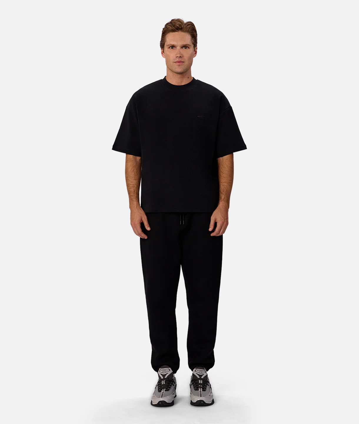 The Mar Vista Tee - Black - Image 5